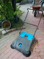 Veegmachine voor binnen en buiten.w, Tuin en Terras, Veegmachines, Ophalen, Zo goed als nieuw