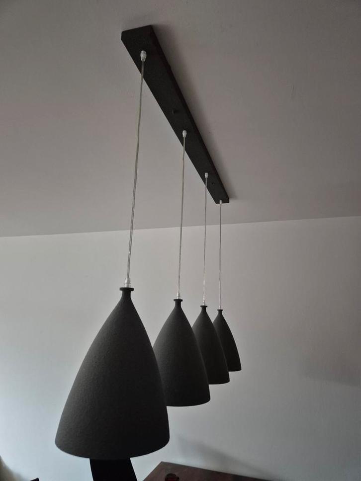 Antracietgrijze lampen met gouden binnenkant, Huis en Inrichting, Lampen | Hanglampen, Zo goed als nieuw, Minder dan 50 cm, Metaal