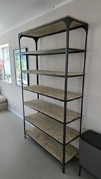 Stalen kast met houten plank, Huis en Inrichting, Kasten | Wandmeubels, Ophalen, Met plank(en), 200 cm of meer, Zo goed als nieuw