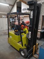 Heftruck  clark, Zakelijke goederen, Machines en Bouw | Heftrucks en Intern transport, Ophalen of Verzenden, Diesel, Heftruck