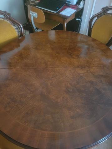 Barokke Uitschuifbare Eettafel beschikbaar voor biedingen