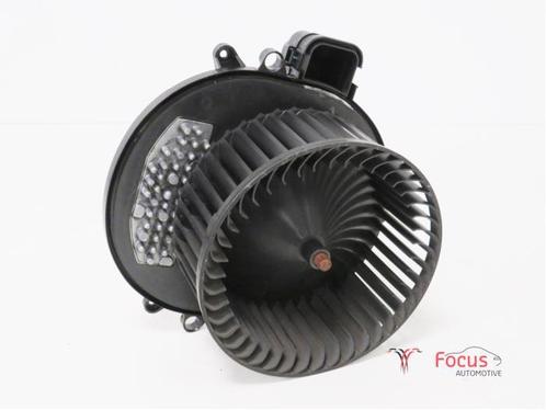 Kachel Ventilatiemotor van een BMW 1-Serie, Auto-onderdelen, Overige Auto-onderdelen, BMW, Gebruikt, 6 maanden garantie, 12 maanden garantie