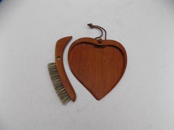 Danish deens design teak hartvorm tafelschuier met teakblad  beschikbaar voor biedingen