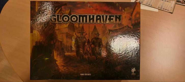 Gloomhaven (volledig gereset), Hobby en Vrije tijd, Gezelschapsspellen | Bordspellen, Zo goed als nieuw, Ophalen of Verzenden