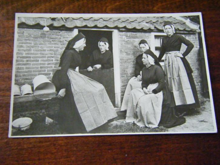 L35 - Terschelling - Klederdracht - Mooi/Oud, Verzamelen, Ansichtkaarten | Nederland, Flevoland, 1940 tot 1960, Ophalen of Verzenden
