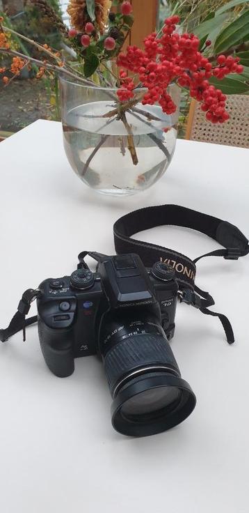 Konica Minolta digitale spiegelreflexcamera beschikbaar voor biedingen