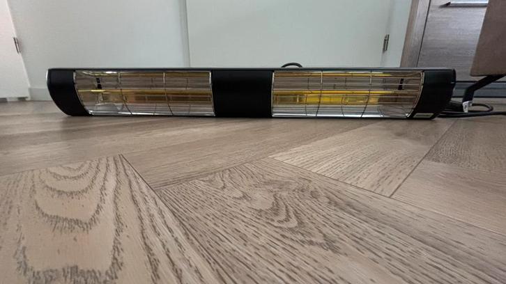 Victory infrarood verwarming terras  3000W showroom model., Doe-het-zelf en Verbouw, Verwarming en Radiatoren, Zo goed als nieuw