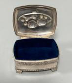 Antiek zilver juwelendoosje sieradendoos fluwelen voering, Antiek en Kunst, Ophalen of Verzenden