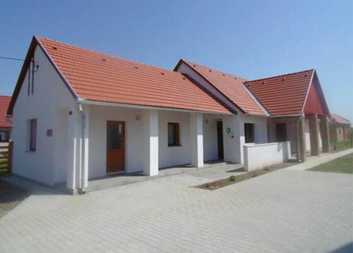 Koophuis Hongarije, Huizen en Kamers, Buitenland, Overig Europa, Woonhuis, Dorp, Verkoop zonder makelaar