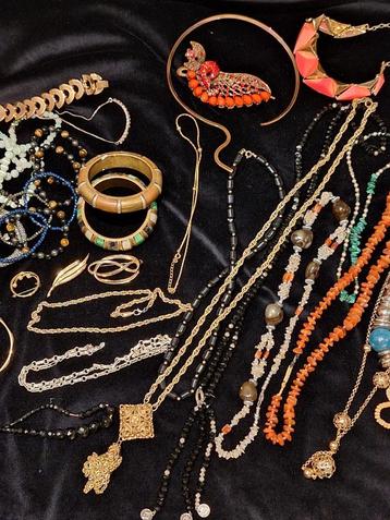 Vintage sieraden kralen Monet ketting armband snoeren beschikbaar voor biedingen