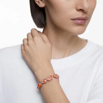  SWAROVSKI ORBITA RHODIUM PLATED MULTICOLOURED CRYSTAL Nieuw beschikbaar voor biedingen