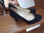 Unisa zgan zwarte suede pumps maat 37, Pumps, Zwart, Ophalen of Verzenden, Zo goed als nieuw