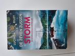 Storm, de zeven zussen deel 2, Boeken, Ophalen of Verzenden, Zo goed als nieuw