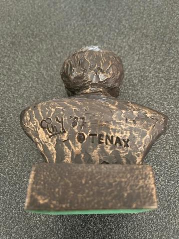 Buste van Henry Dunant - Bronzen Beeld beschikbaar voor biedingen