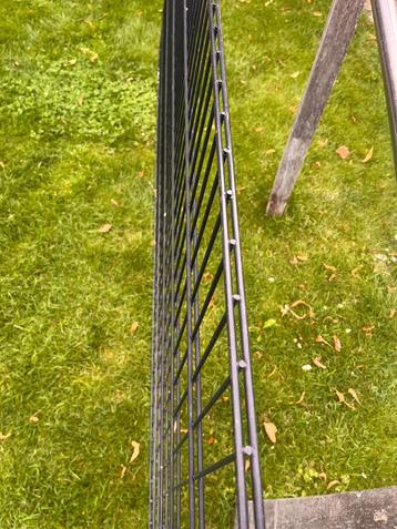 Stevig metalen hekwerk – meerdere delen beschikbaar! beschikbaar voor biedingen