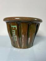 Oude puddingvorm, groen en bruin aardewerk, Ophalen of Verzenden