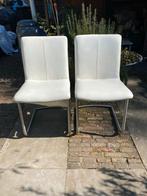 2 witte eettafelstoelen leer, Huis en Inrichting, Stoelen, Ophalen, Gebruikt, Wit, Leer