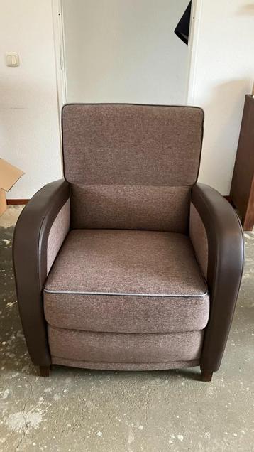 2 Fauteuil beschikbaar voor biedingen