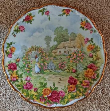 Royal Albert 25 jaar Old Country Roses, speciale uitgaves beschikbaar voor biedingen