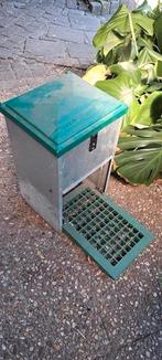 Feed-O-Matic automatische voederbak, Dieren en Toebehoren, Pluimvee | Toebehoren, Ophalen of Verzenden, Gebruikt, Drinken en Voederen