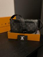Louis Vuitton pulse messenger bag, Ophalen of Verzenden, Nieuw, Zwart, Overige merken