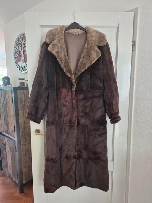 Bontjas, ik denk maat M of L?, Kleding | Dames, Jassen | Winter, Gedragen, Ophalen of Verzenden