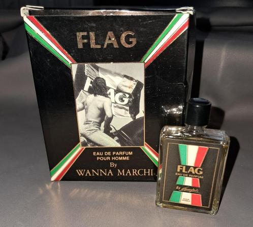 Volle mini parfum - Wanna marchi Flag + doosje, Verzamelen, Parfumverzamelingen, Zo goed als nieuw, Miniatuur, Gevuld, Ophalen of Verzenden