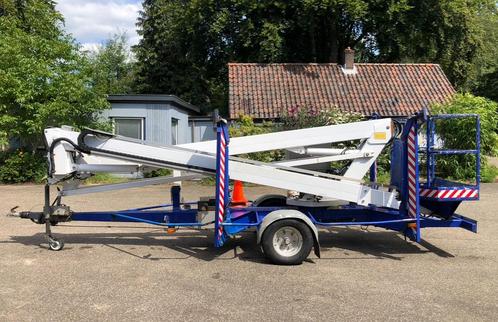 Custers 17 meter hoogwerker aanhangerhoogwerker, Zakelijke goederen, Machines en Bouw | Liften, Steigers en Ladders, Ophalen