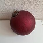 (r) Donkerrode grote heksenbal
Craquelé, Antiek en Kunst, Curiosa en Brocante, Ophalen