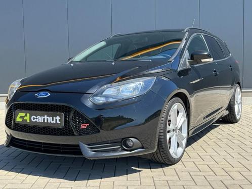 Ford FOCUS 2.0 Ecoboost ST3 Wagon. 250 PK, cruise, recent on, Auto's, Ford, Bedrijf, Focus, ABS, Airbags, Bluetooth, Boordcomputer