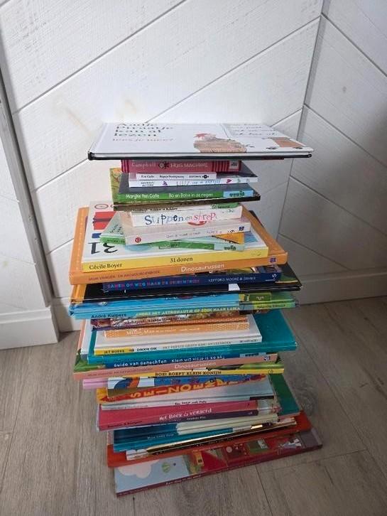41 kinderboeken, Boeken, Kinderboeken | Kleuters, Zo goed als nieuw, Fictie algemeen, Voorleesboek, Ophalen