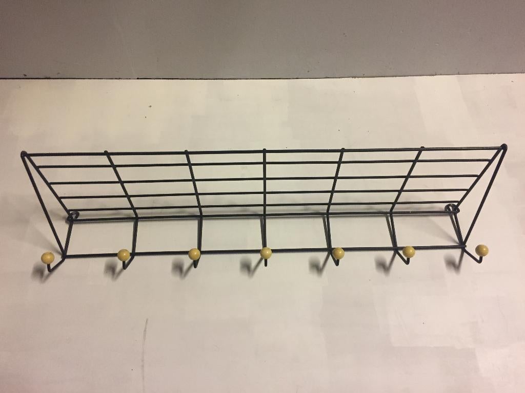 Friso Kramer kapstok Nieuw Deurne voor 'T Spectrum, Huis en Inrichting, Woonaccessoires | Kapstokken, Wandkapstok, Gebruikt, Nieuw Deurne