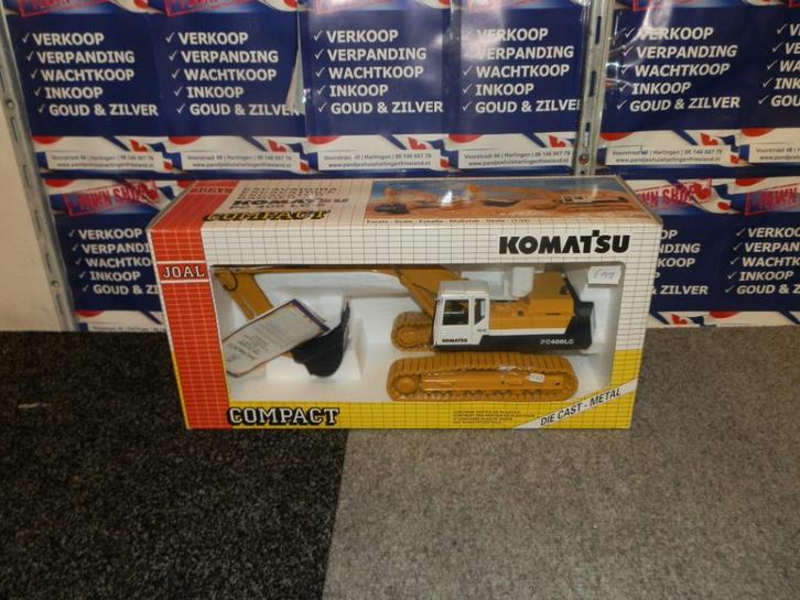 Graafmachine Komatsu PC 400 LC-5 model in doos nieuw 1:32, Hobby en Vrije tijd, Modelauto's | 1:50, Nieuw, Hijskraan, Tractor of Landbouw
