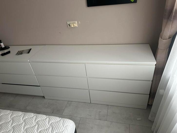 Witte ladekast, Huis en Inrichting, Kasten | Dressoirs, Zo goed als nieuw, 100 tot 150 cm, 50 tot 75 cm, Met lade(s), Kunststof