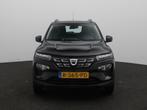 Dacia Spring Comfort Plus (Orange Pack) 27 kWh | Automaat |, Auto's, Dacia, Stof, Gebruikt, Zwart, Onderhoudsboekje