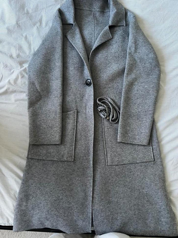 Dames double breasted jas. Womens coat, Kleding | Dames, Jassen | Winter, Zo goed als nieuw, Maat 36 (S), Grijs, Ophalen of Verzenden