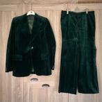 Vintage seventies groen velours kostuum voor damesmaat 38., Kostuum of Pak, Gedragen, Groen, Ophalen