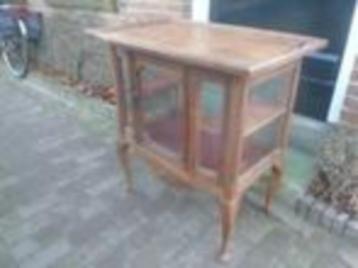 Antiek eiken theekastje kastje geslepen glas theemeubeltje beschikbaar voor biedingen