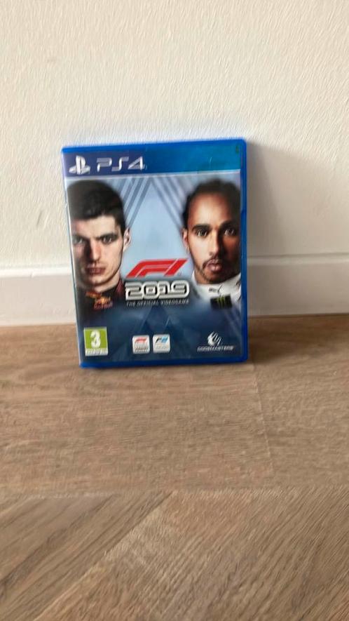 F1 2019, Spelcomputers en Games, Games | Sony PlayStation 4, Zo goed als nieuw, Racen en Vliegen, 3 spelers of meer, Vanaf 3 jaar