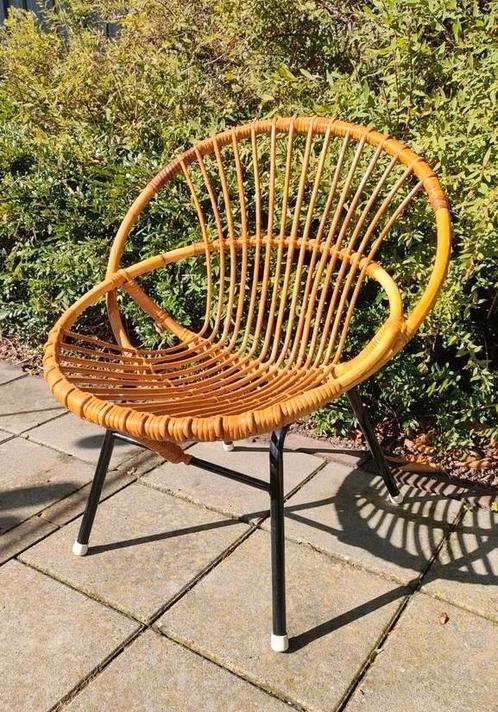 Rohe Noordwolde rotan stoel vintage stoel stoeltje fauteuil, Huis en Inrichting, Stoelen, Gebruikt, Eén, Riet of Rotan, Bruin