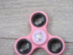 Fidget spinner, Ophalen, Zo goed als nieuw
