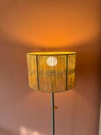 Staande lamp met rotan kap, Ophalen, Gebruikt, Bruin, Rond