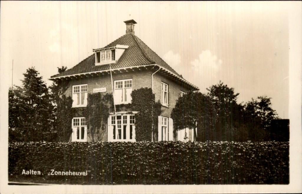 Aalten - Zonneheuvel - Villa, Ophalen of Verzenden, 1920 tot 1940, Ongelopen, Gelderland