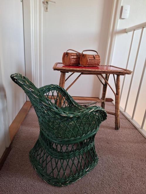 Vintage rotan kindersetje – jaren ’60 charme!, Kinderen en Baby's, Kinderstoelen, Gebruikt, Overige typen, Ophalen