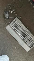 Corsair k55 pro en corsair harpoon set stoffig, Computers en Software, Toetsenborden, Ophalen of Verzenden, Gebruikt
