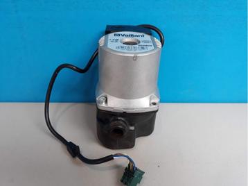 Cv pomp Vaillant HR Solide 24/28 3c VPCR-5 art.nr: 180933 beschikbaar voor biedingen
