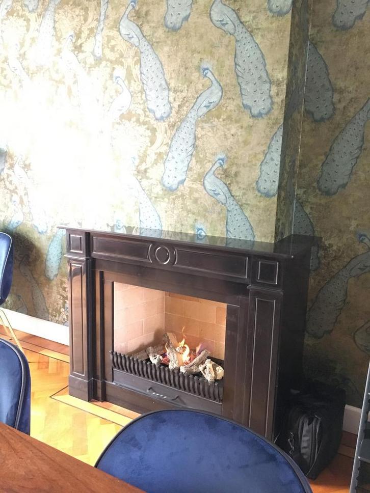 Zwart marmeren omloop schouw openhaard mantel, Huis en Inrichting, Haarden, Zo goed als nieuw, Houthaard, Ophalen