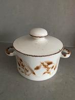 Hoge dekschaal met deksel: Stonehenge Midwinter Wild Oats, Ophalen of Verzenden, Wedgwood, Aardewerk, Schaal of Schalen