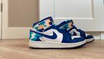 Jorden 1 mid chlorine blue, Ophalen of Verzenden, Zo goed als nieuw, Blauw