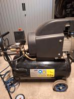 FERM Compressor met luchtpistool, Doe-het-zelf en Verbouw, Ophalen, Gebruikt, 6 tot 10 bar, Minder dan 200 liter/min